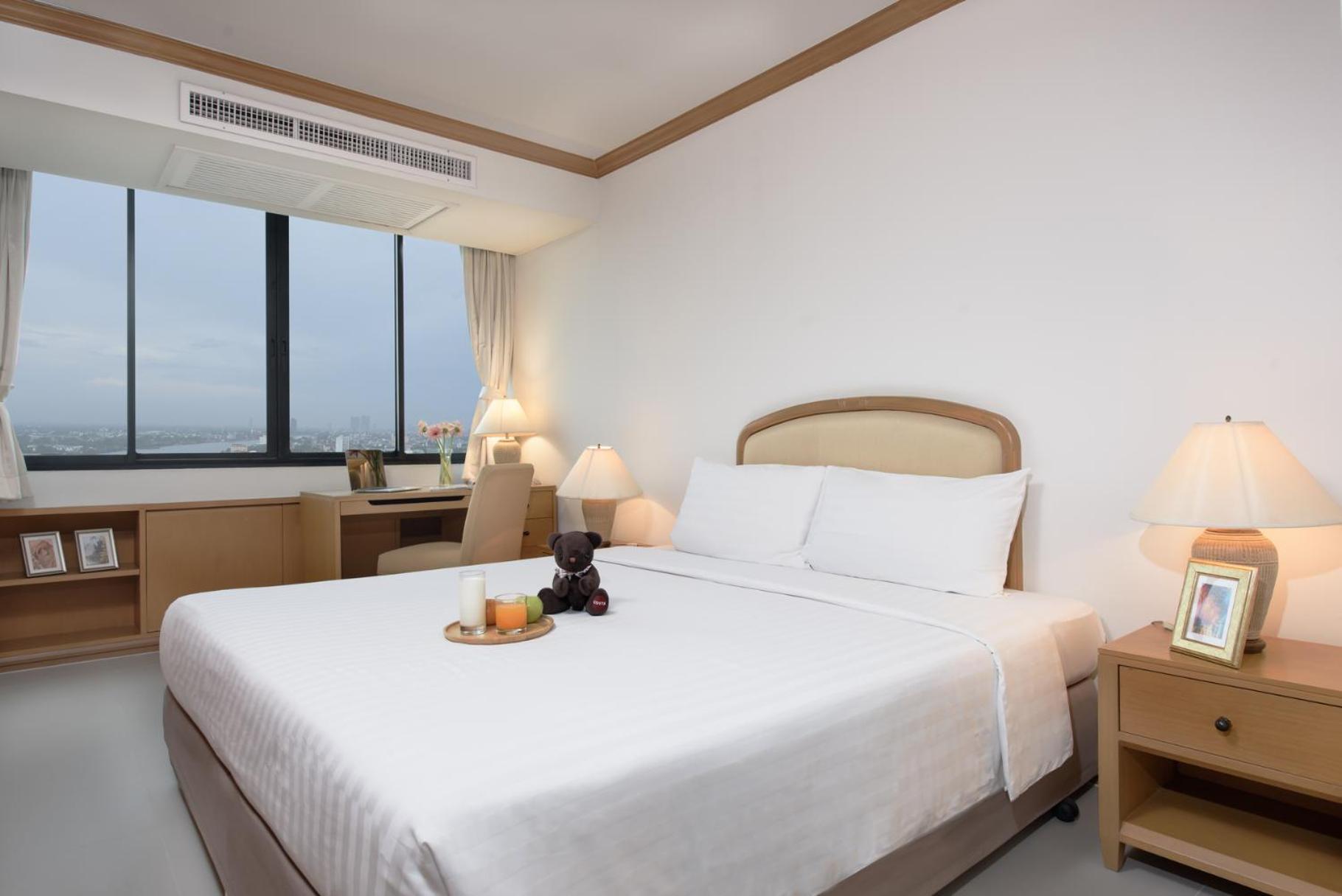 Riverine Place Hotel And Residence Nonthaburi Exterior photo